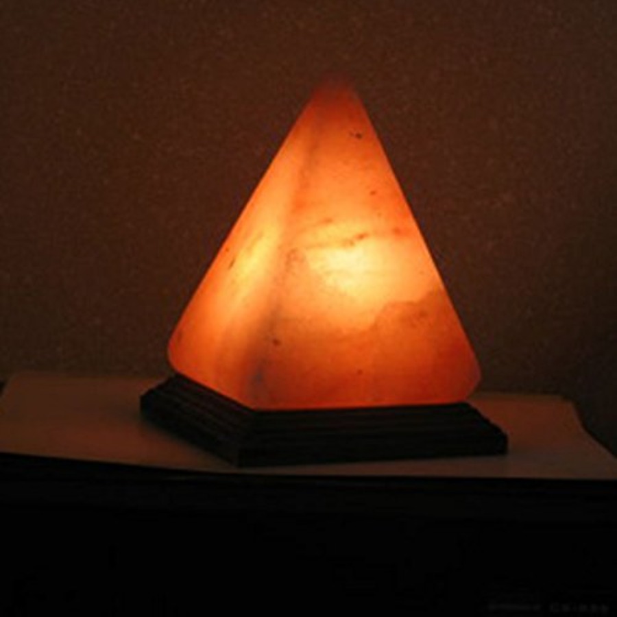 本物のヒマラヤ岩塩ランプ ピラミッド型 - Himalayan Salt Lamp のレビューと価格