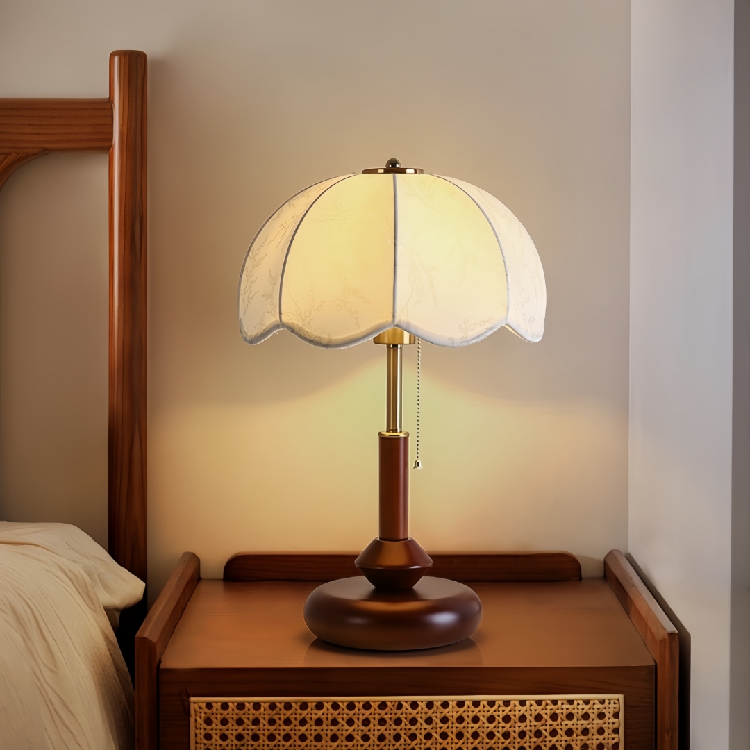 ヴィンテージスカラップドームテーブルランプ寝室ナイトスタンド - Lighting Decoration For Home のレビューと価格